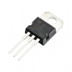 BTB 04-600C TO-220 Triyak