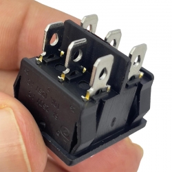 Orta boy işiksiz 3 kademe anahtar on-off-on 6p (ic-130)