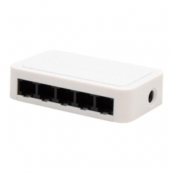 Powermaster PM-17647 5 Port 10/100 Mbps Ethernet Switch