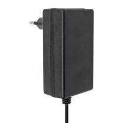 Weko 12 Volt 3.2 Amper 38 Watt Plastik Kasa Priz Tipi Adaptör (5.5X2.5 Uçlu)